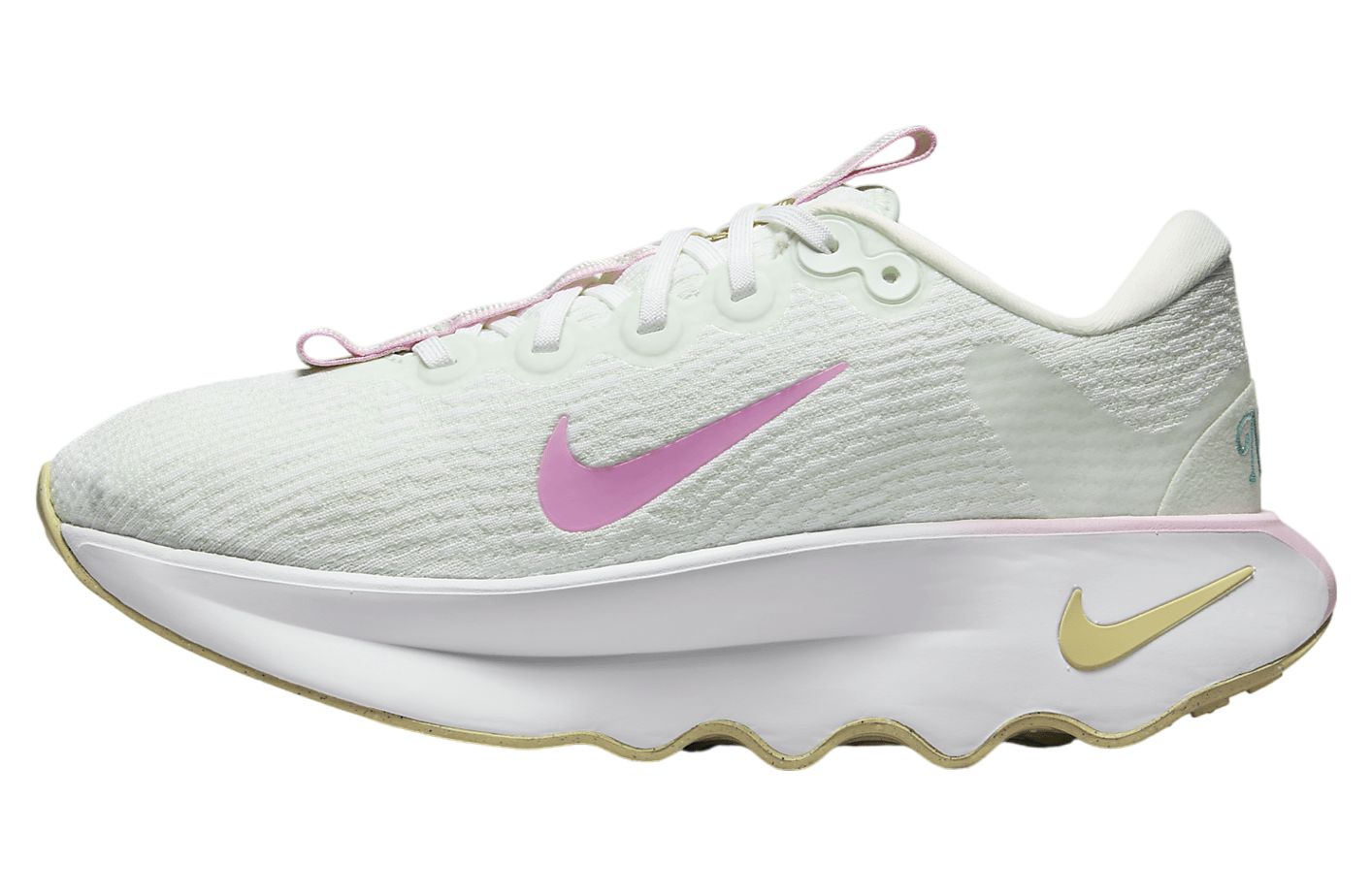 Nike Motiva WMNS White / Team Gold