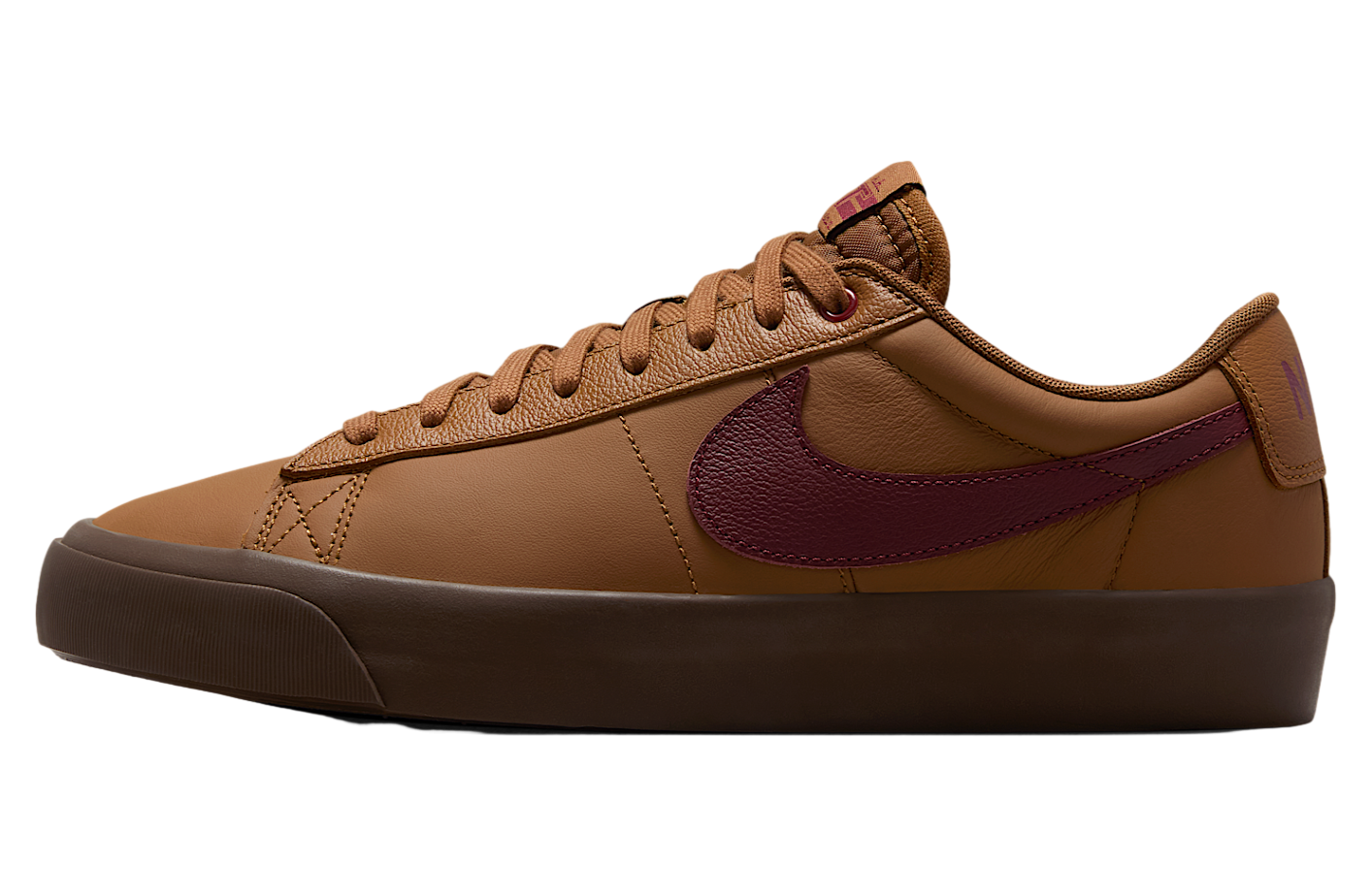 Nike SB Blazer Low Pro GT Light British Tan / Gum Yellow