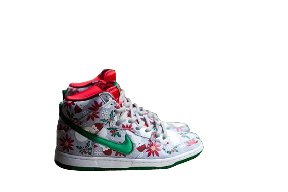 auditie Voorlopige krab Nike SB Dunk High Premium - Ugly Christmas Sweater 635525036 -  KicksOnFire.com