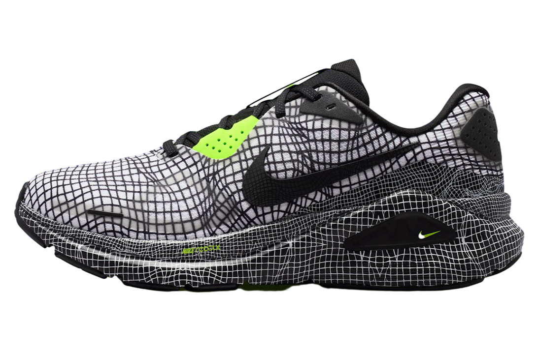 Nike Structure 26 White / Black / Volt