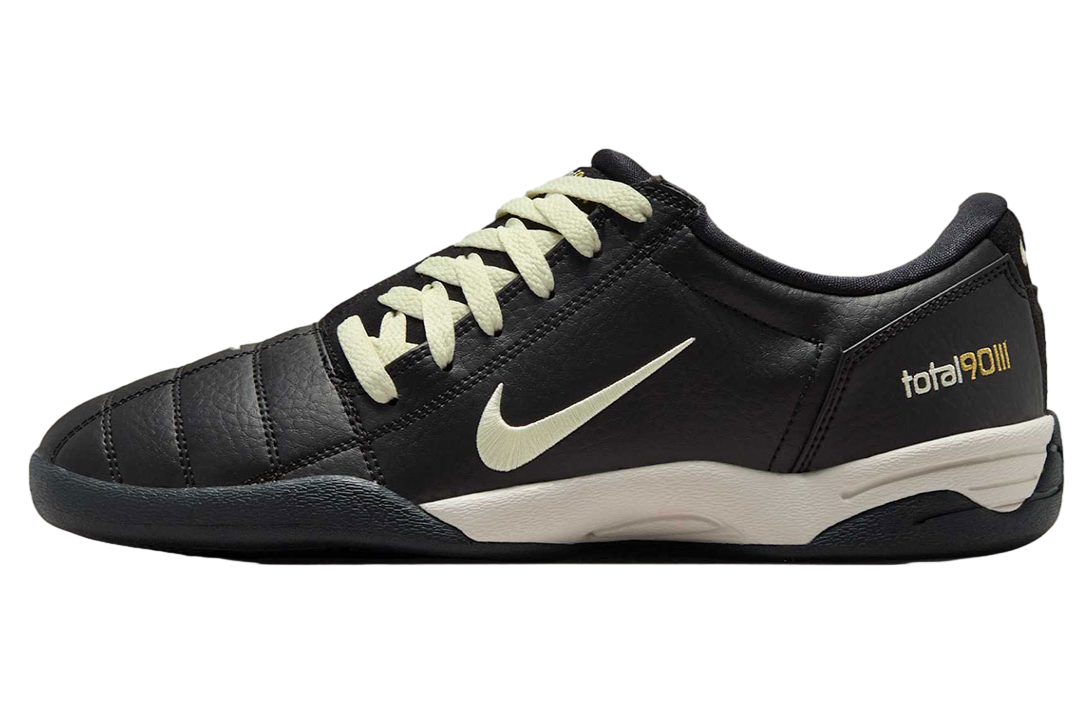Nike Total 90 III Black/Sail