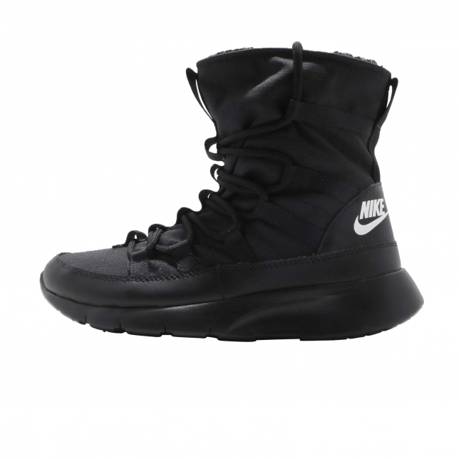 nike venture boots