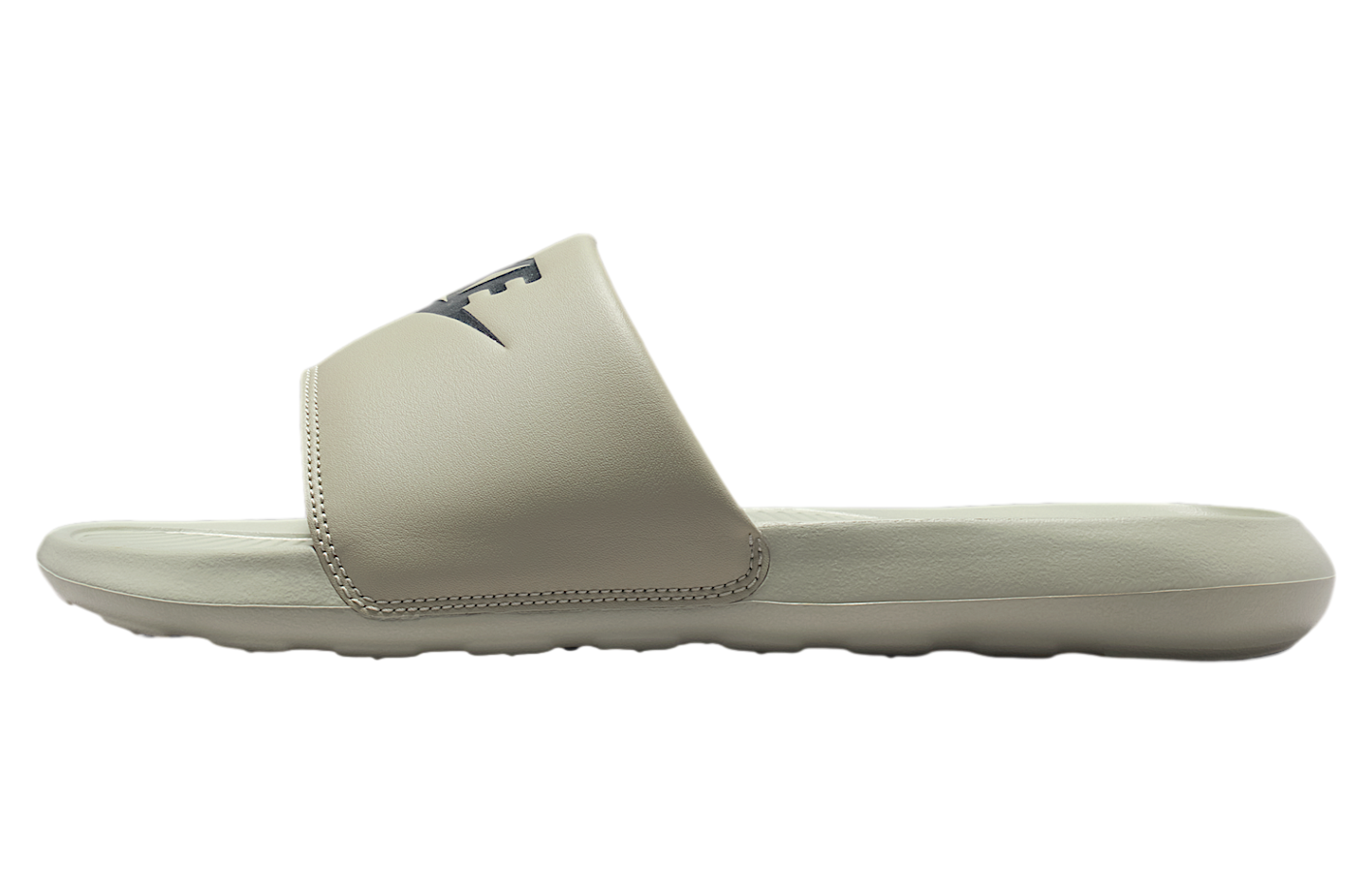 Nike Victori One Spruce Fog / Black