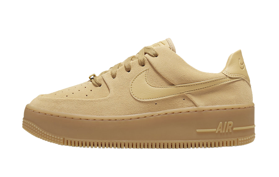 Nike WMNS Air Force 1 Sage Low Gold 