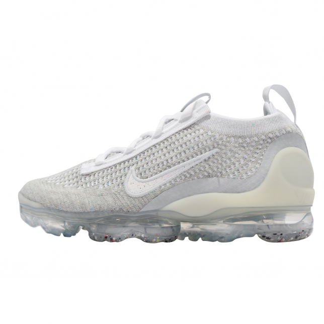 Nike women's air vapormax flyknit 3 shoes hotsell - white/volt/purple