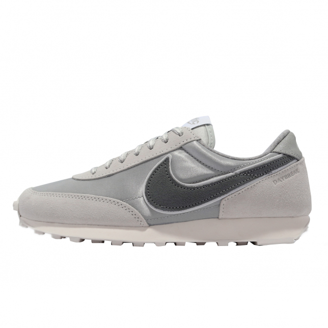 Nike WMNS Daybreak Light Smoke Grey