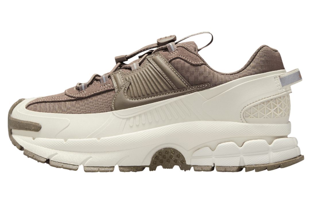 Nike Zoom Vomero 5 Roam Light Bone / Mink Brown