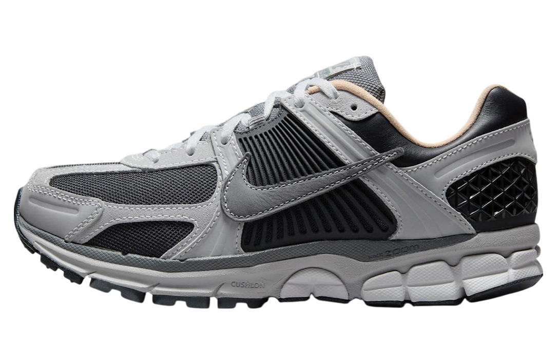 Nike Zoom Vomero 5 Smoke Grey / Peach