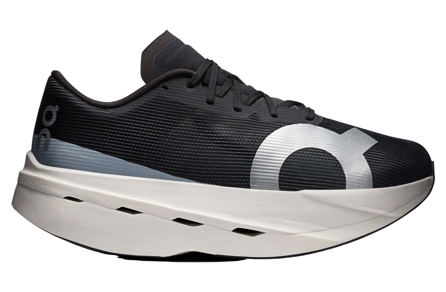 On Cloudboom Volt White / Black