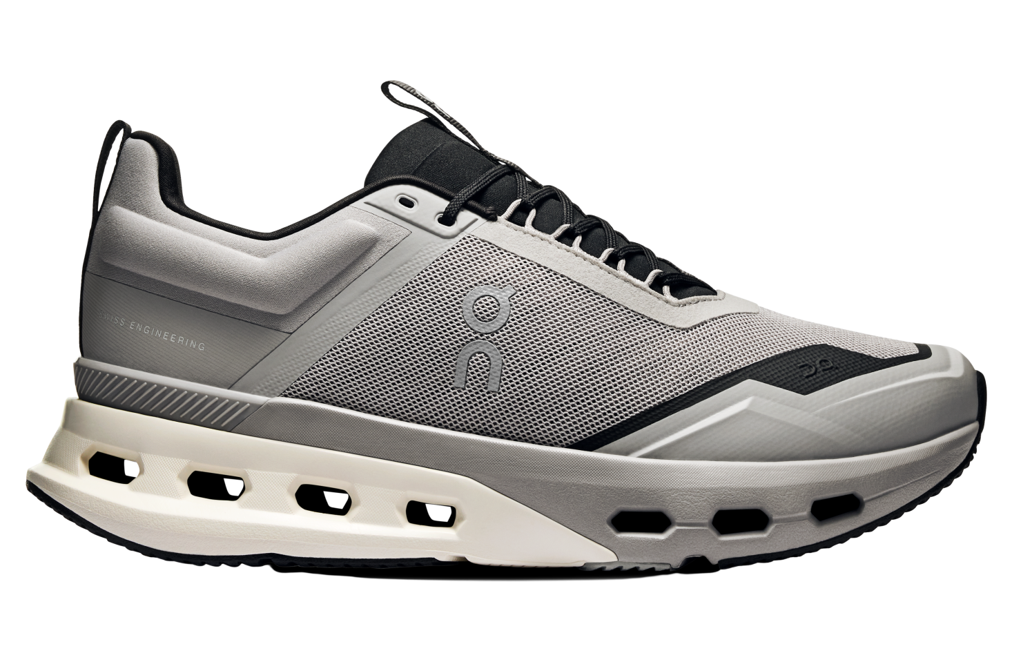 On Cloudnova X Alloy / Black