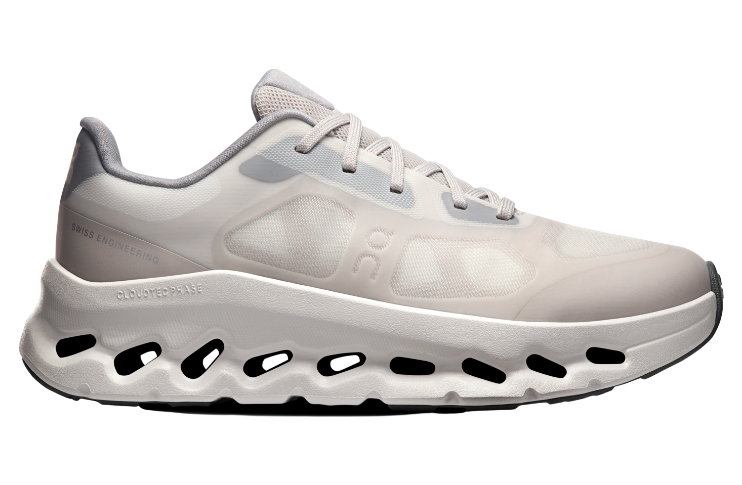 On Cloudtilt Remix Alloy / Ivory