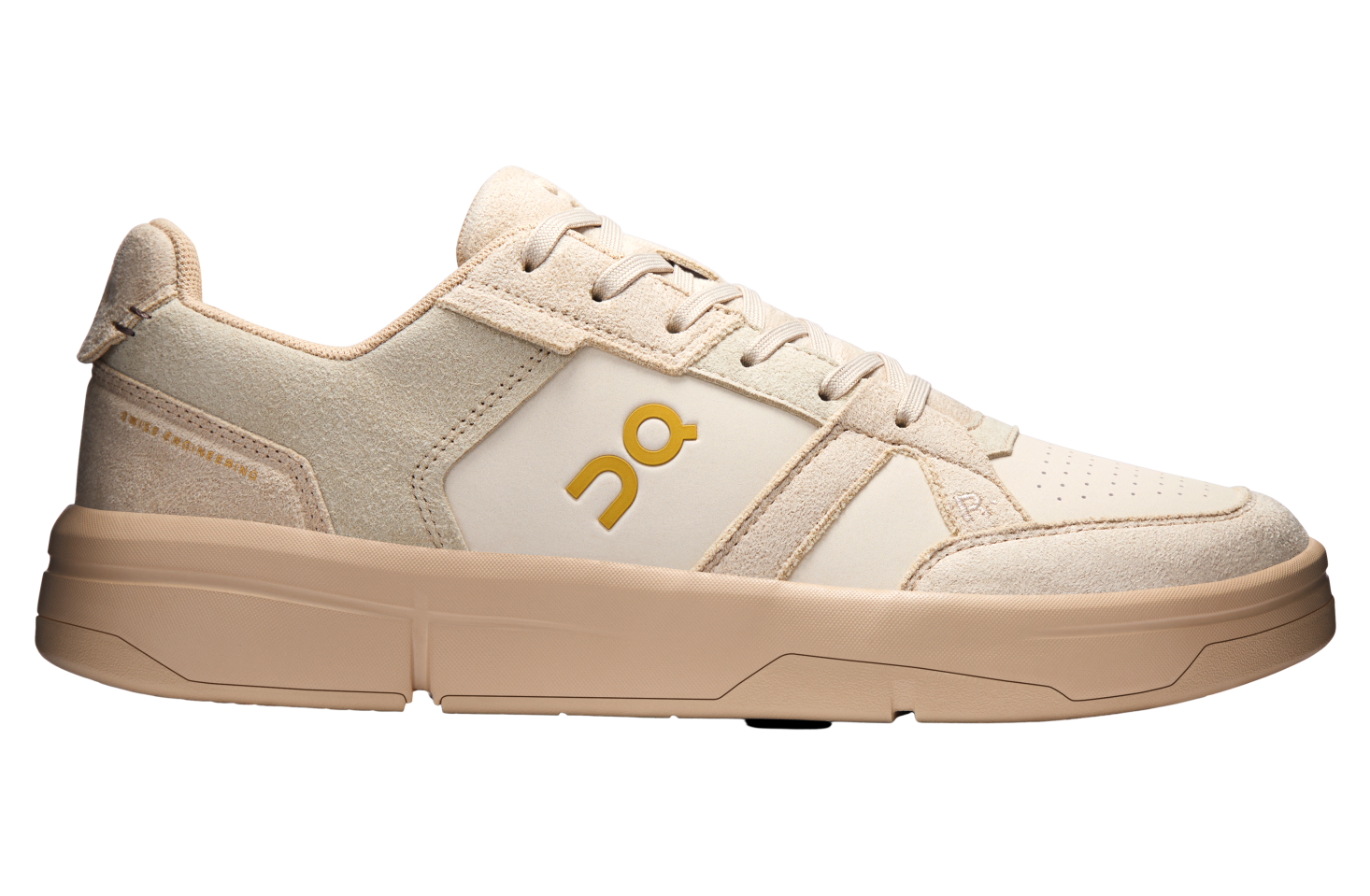 On The Roger Clubhouse Ace Sand