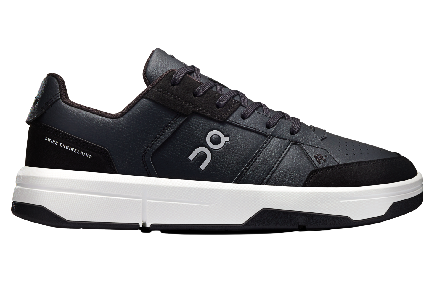 On The Roger Clubhouse Black / White