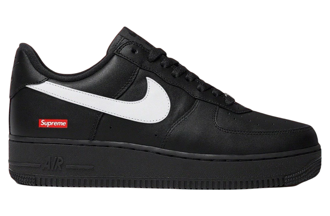 Supreme x Nike Air Force 1 Low Black / White