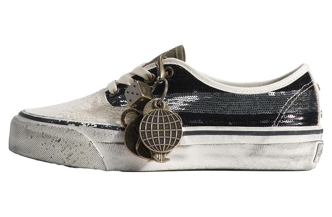 Vans Authentic Black / White