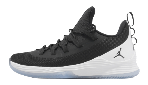 Jordan Ultra Fly 2 Low Black White Black/Black-white AH8110010