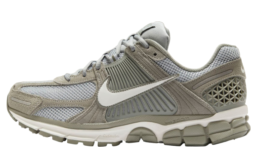 Nike Zoom Vomero 5 Dark Stucco / Light Smoke Grey Dark Stucco/Light Smoke Grey/Phantom HF1553-002