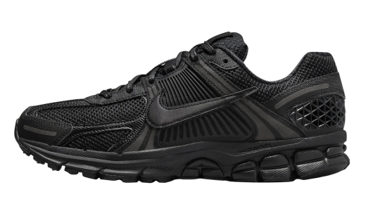 Nike Zoom Vomero 5 Triple Black Black/Black-White BV1358-003